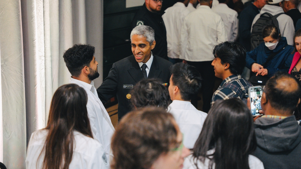 Surgeon General Vivek Murthy speaks to medical students
