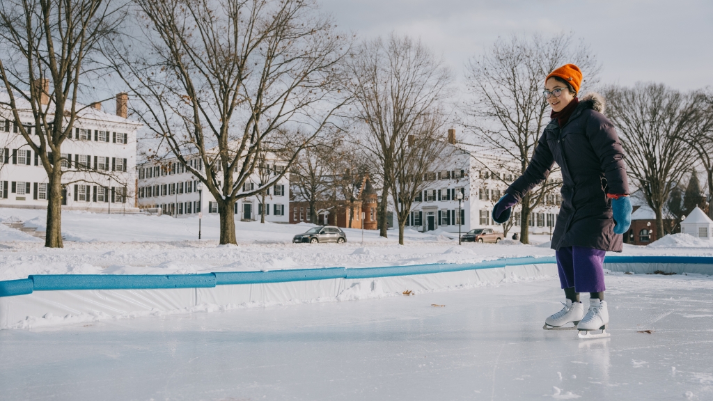 Yiren Zheng skates on the Dartmouth rink